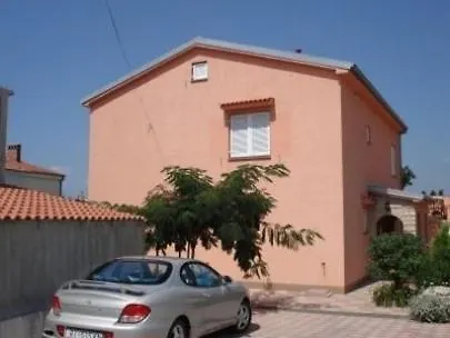 Apartment In With Terrace, Air Conditioning, Wifi *