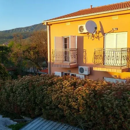 In With Terrace, Air Conditioning, Wifi * Jadranovo