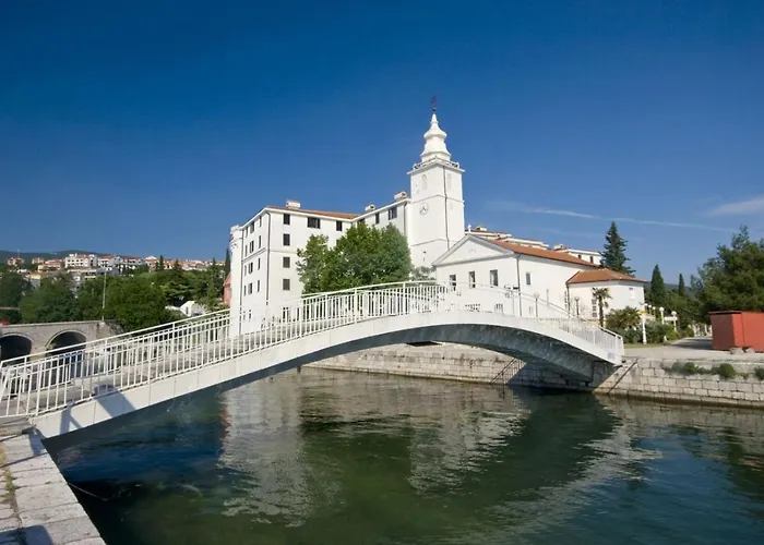 In With Terrace, Air Conditioning, Wifi 公寓 卓得诺沃